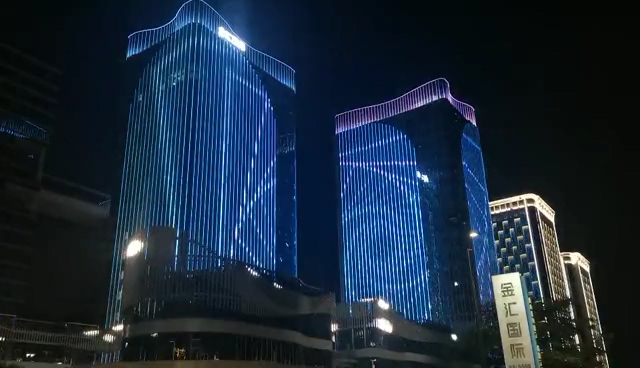 金匯國際廣場(chǎng)泛光照明工程